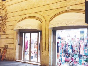 tende e cappottine per negozi Roma